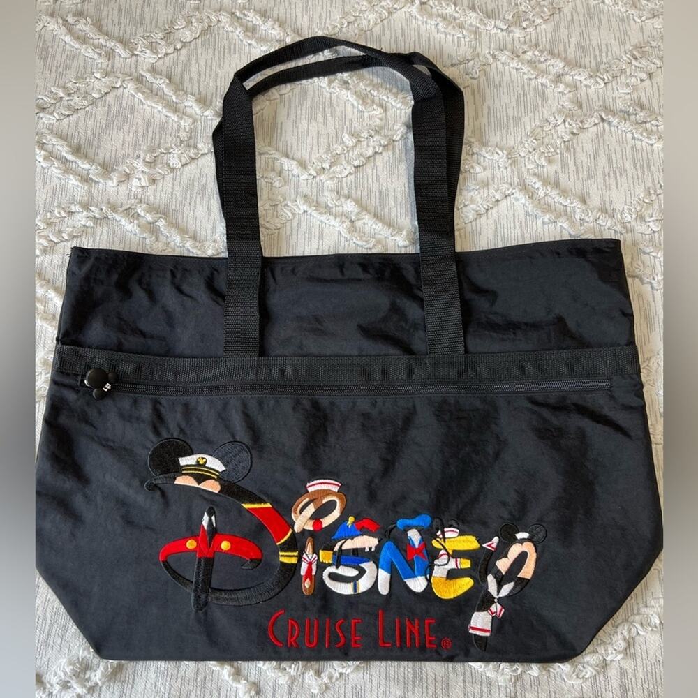 Authentic Walt Disney World Character Embroidered zipper Tote Bag Mickey Mouse
